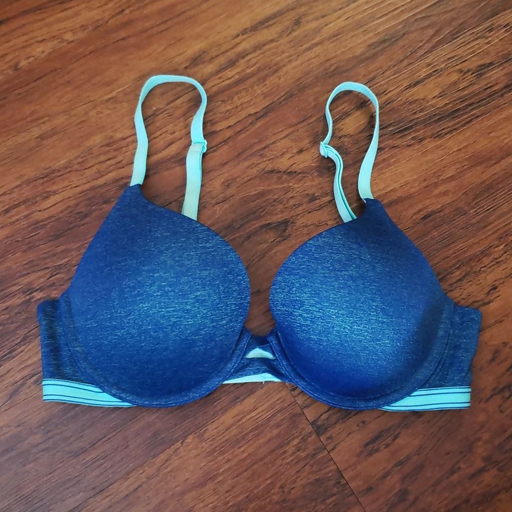 Victoria's Secret Blue Perfect Shape Bra Size 34B Chic Feminine Classic Trendy